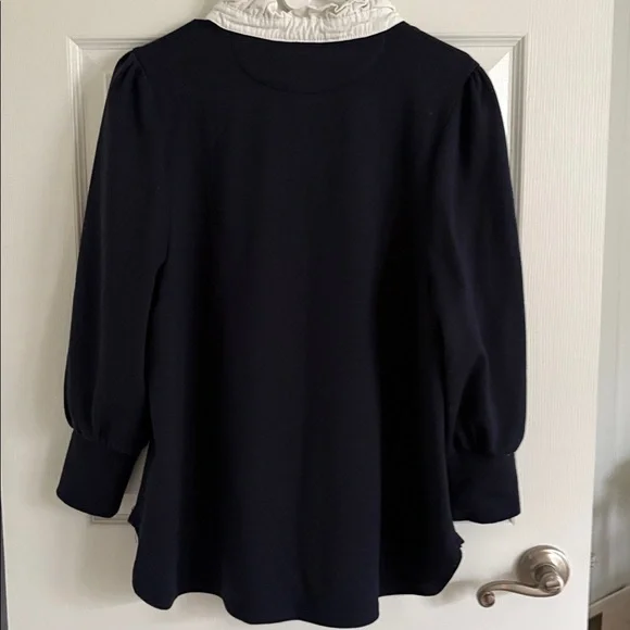 Pomander Place/Tuckernuck navy top- large - Picture 3 of 3